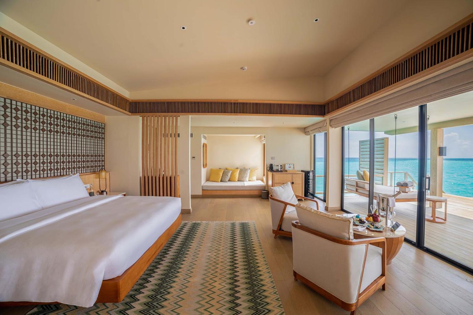 Kuda Villingili Maldives Hotel Thulusdhoo ภายนอก รูปภาพ